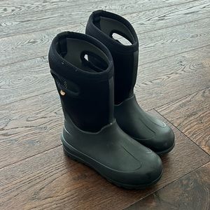 Bogs Winter Boots Size 3